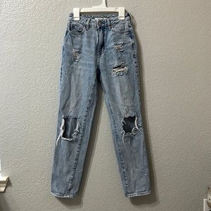 PacSun Light Denim Distressed Mom Jean (Size 22)